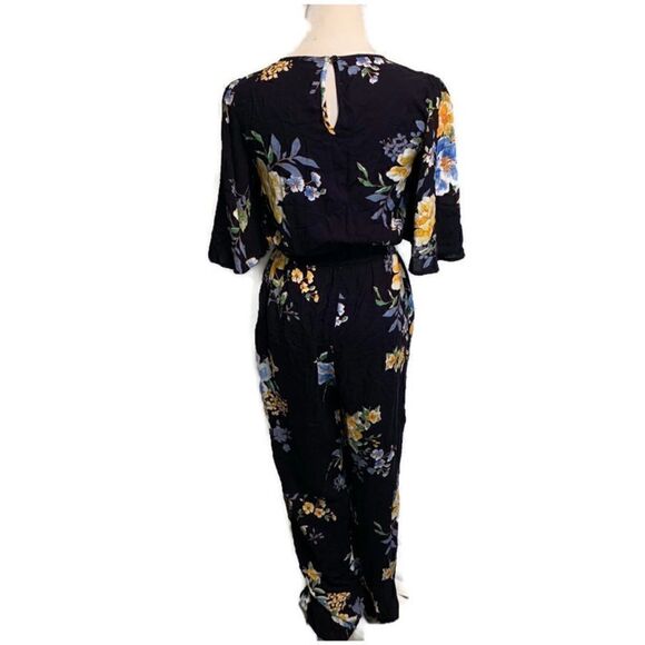 Band of Gypsies Navy and Floral Jumpsuit Sz S - Picture 2 of 4